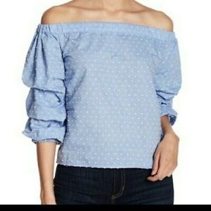 Posh show.  Romeo + Juliet Couture off the shoulder